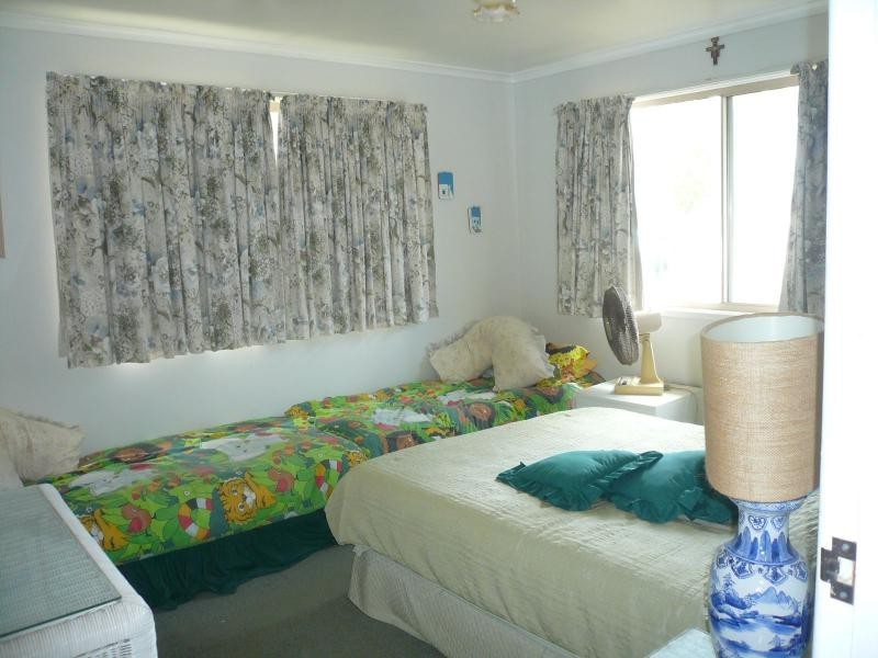 22 Coorong Street, Macleay Island QLD 4184