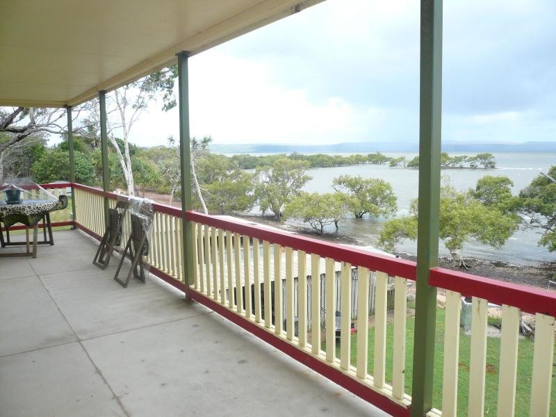 22 Coorong Street, Macleay Island QLD 4184