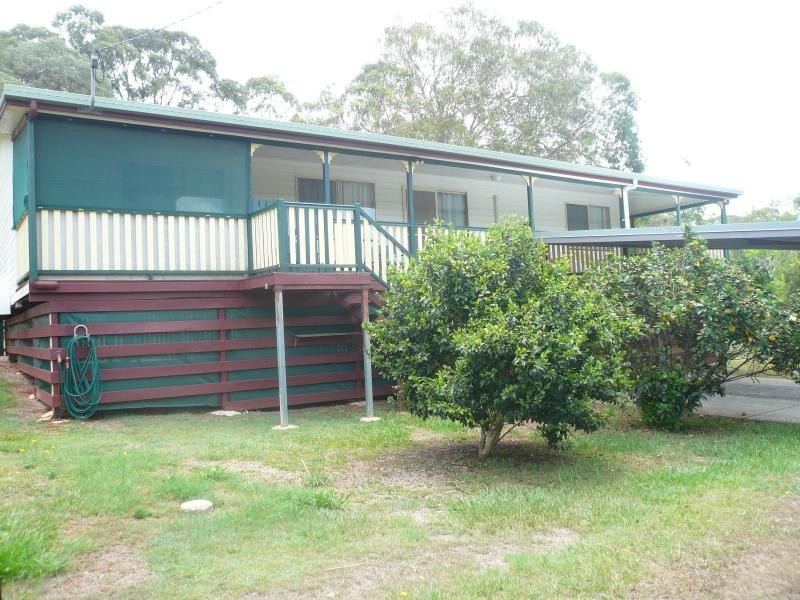 18 Granadilla Street, Macleay Island QLD 4184