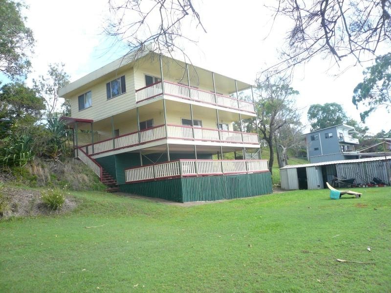 20-22 Coorong Street, Macleay Island QLD 4184