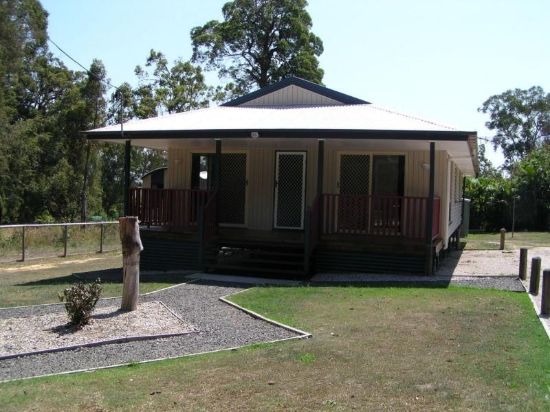 7 President Terrace, Macleay Island QLD 4184