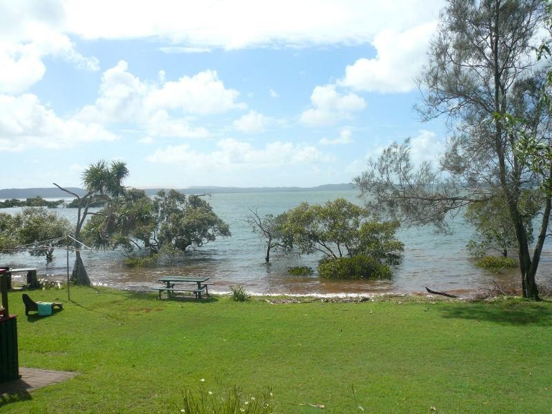 20 Coorong Street, Macleay Island QLD 4184