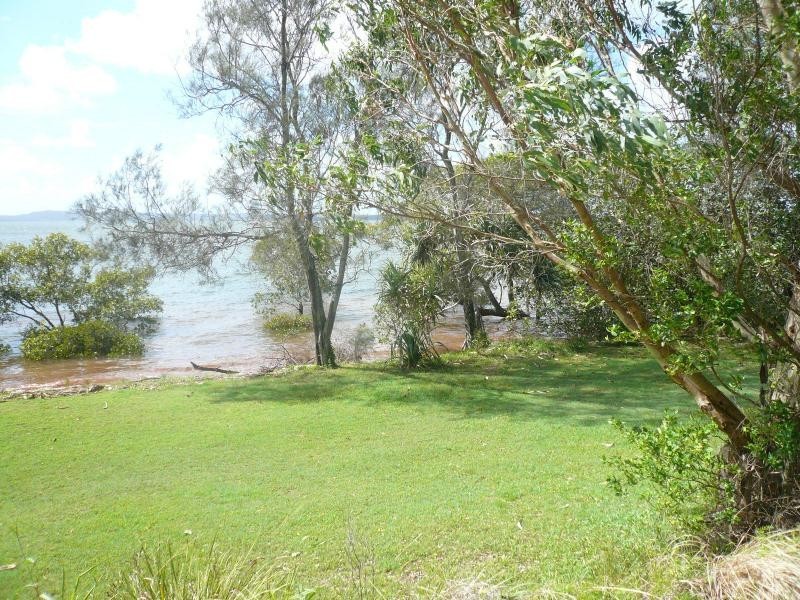 20 Coorong Street, Macleay Island QLD 4184