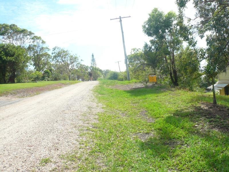 20 Coorong Street, Macleay Island QLD 4184