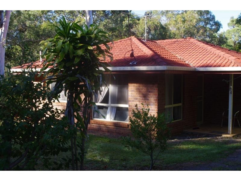 24 Treasure Island Avenue, Karragarra Island QLD 4184