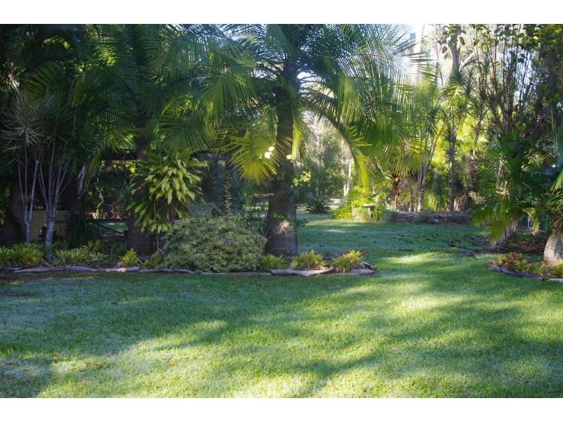 24 Treasure Island Avenue, Karragarra Island QLD 4184