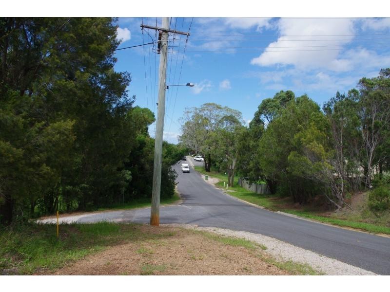 35 Scarborough Terrace, Macleay Island QLD 4184
