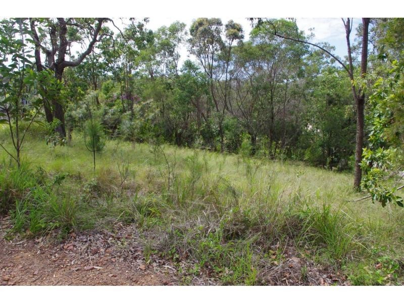 35 Scarborough Terrace, Macleay Island QLD 4184
