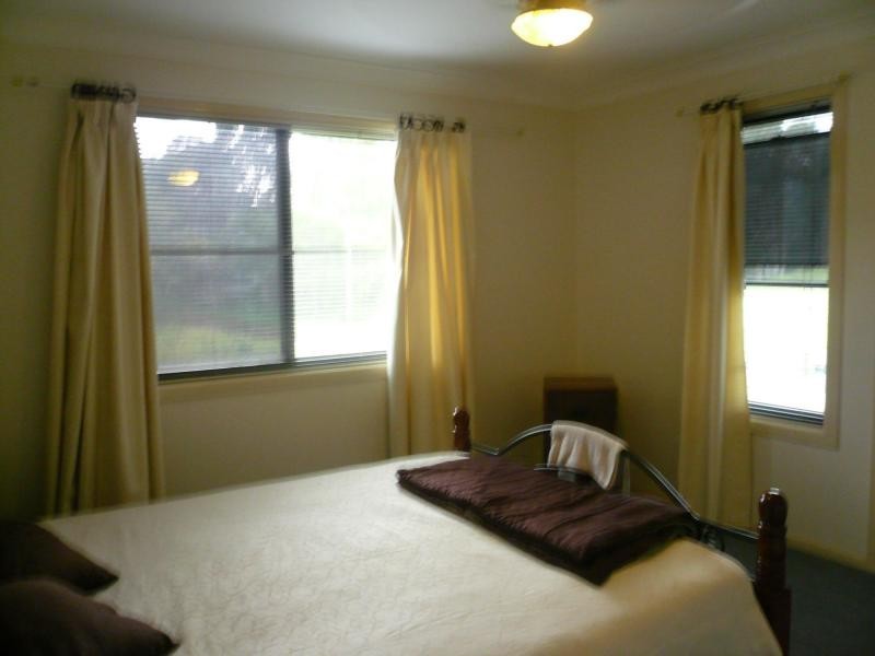 43 Loniceria Street, Macleay Island QLD 4184