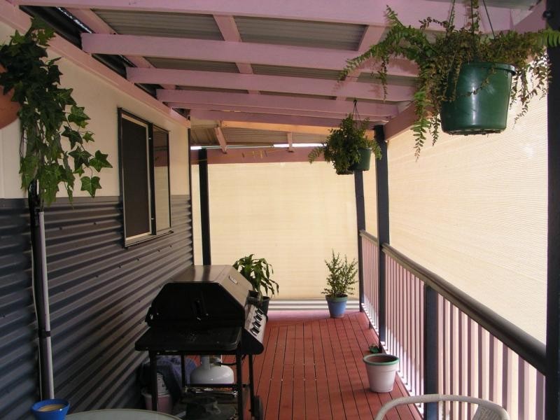 43 Loniceria Street, Macleay Island QLD 4184