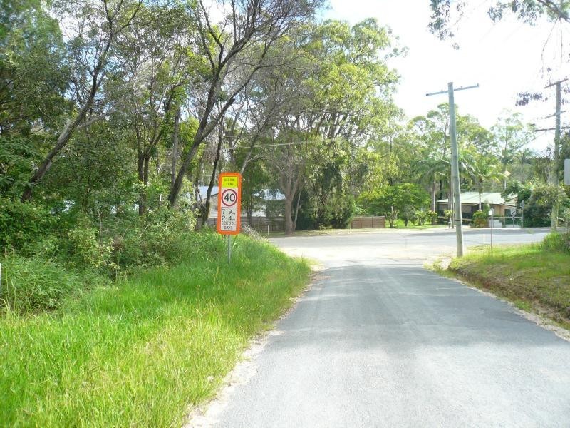 152 High Central Road, Macleay Island QLD 4184