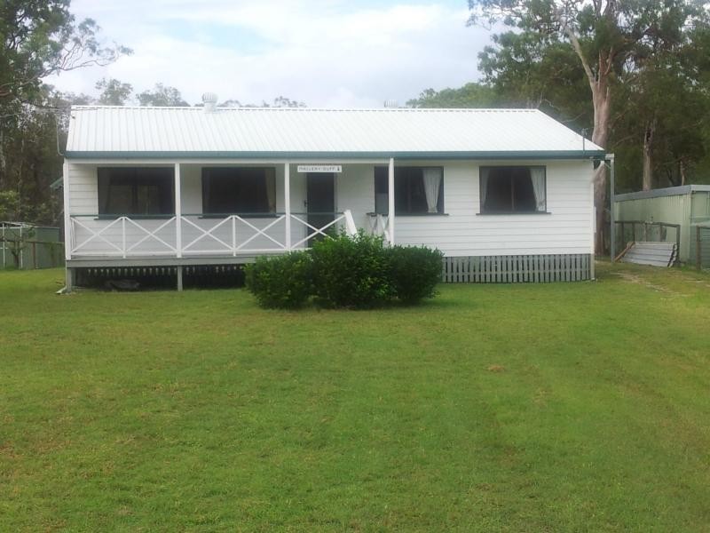 20 Undine Street, Macleay Island QLD 4184