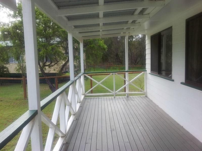 20 Undine Street, Macleay Island QLD 4184