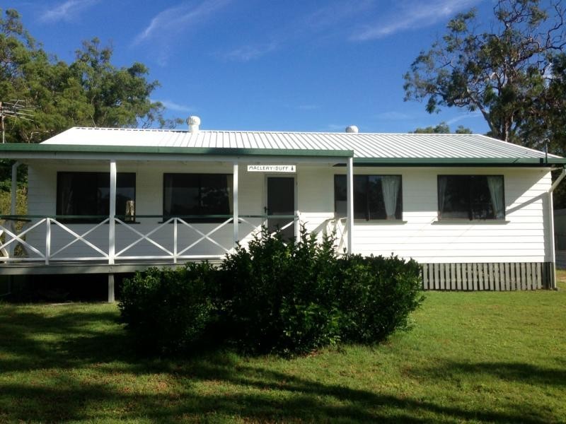 20 Undine Street, Macleay Island QLD 4184