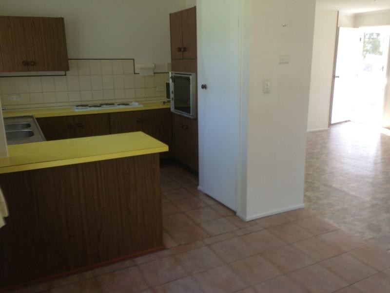 20 Undine Street, Macleay Island QLD 4184