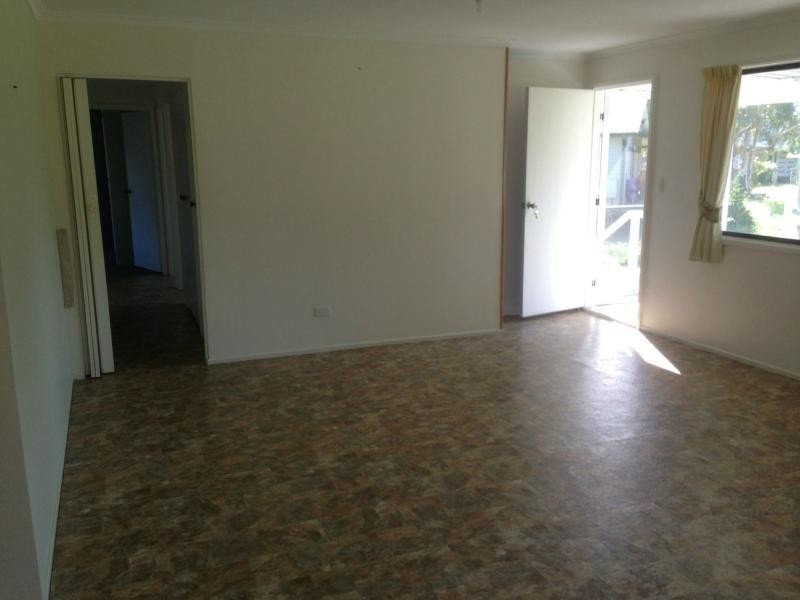 20 Undine Street, Macleay Island QLD 4184