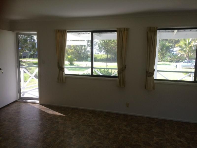 20 Undine Street, Macleay Island QLD 4184