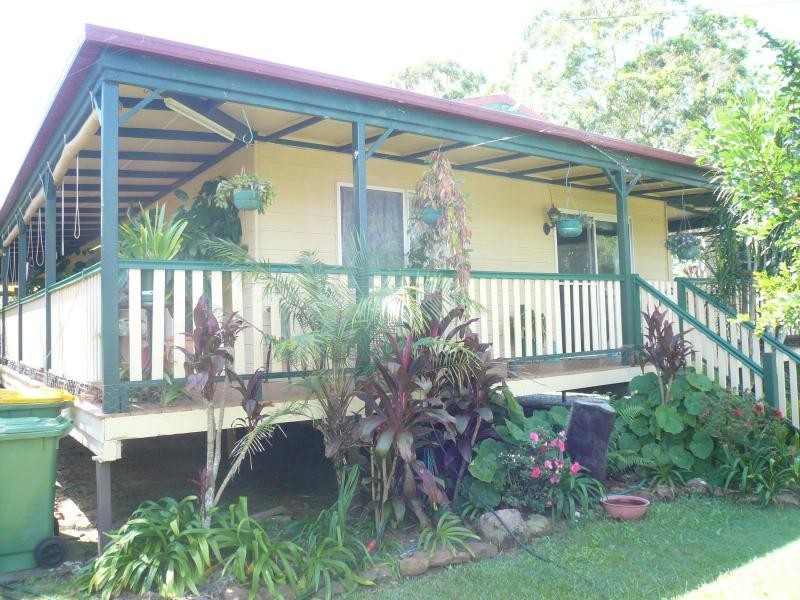 15 Marine Street, Macleay Island QLD 4184