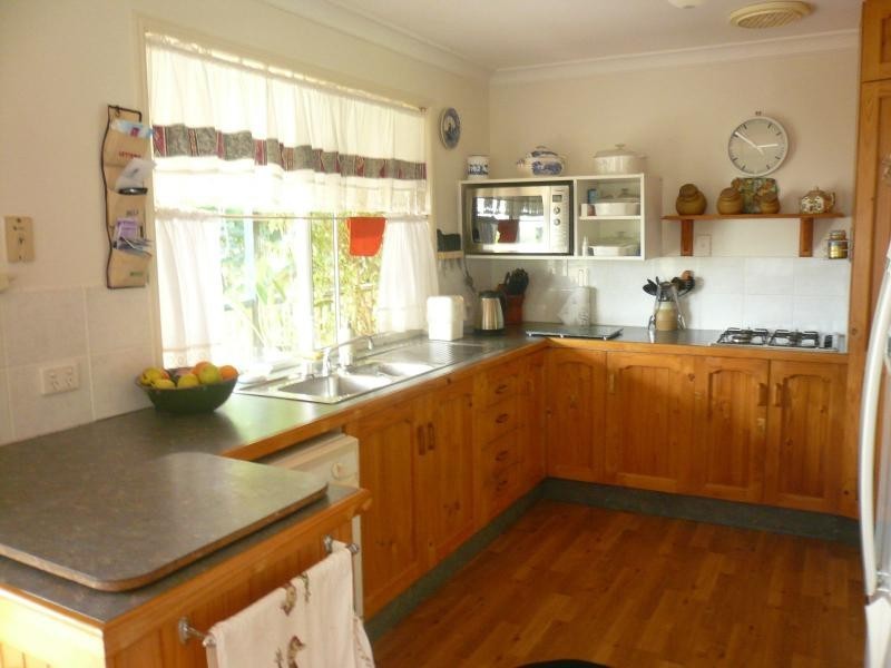 15 Marine Street, Macleay Island QLD 4184