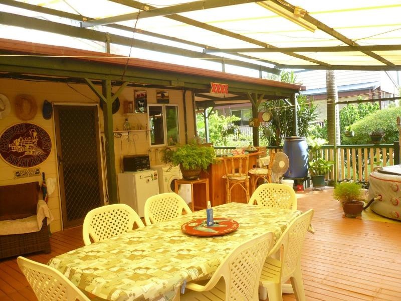 15 Marine Street, Macleay Island QLD 4184