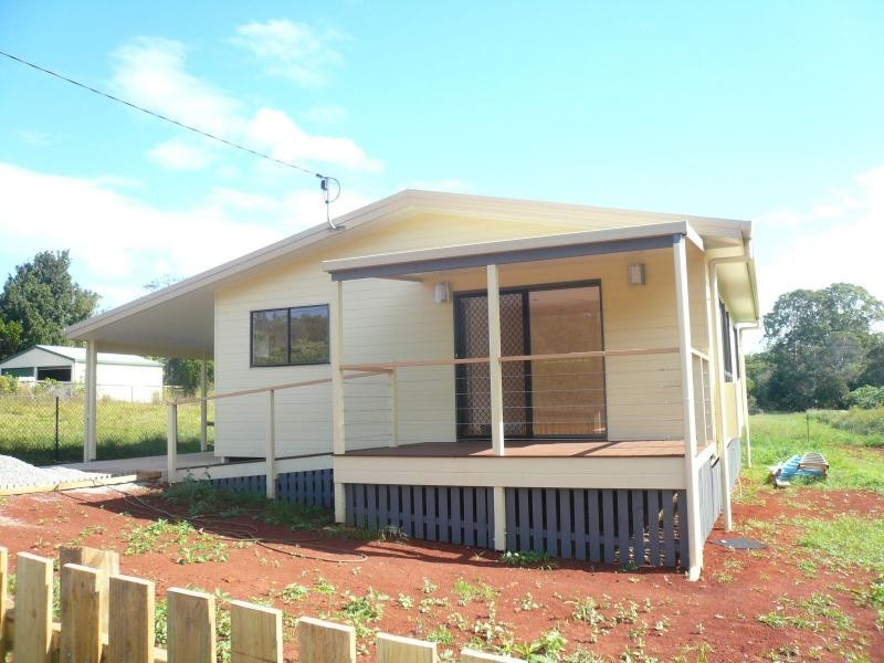 17 Coffea Street, Macleay Island QLD 4184