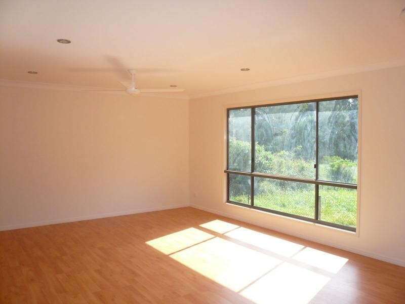 17 Coffea Street, Macleay Island QLD 4184