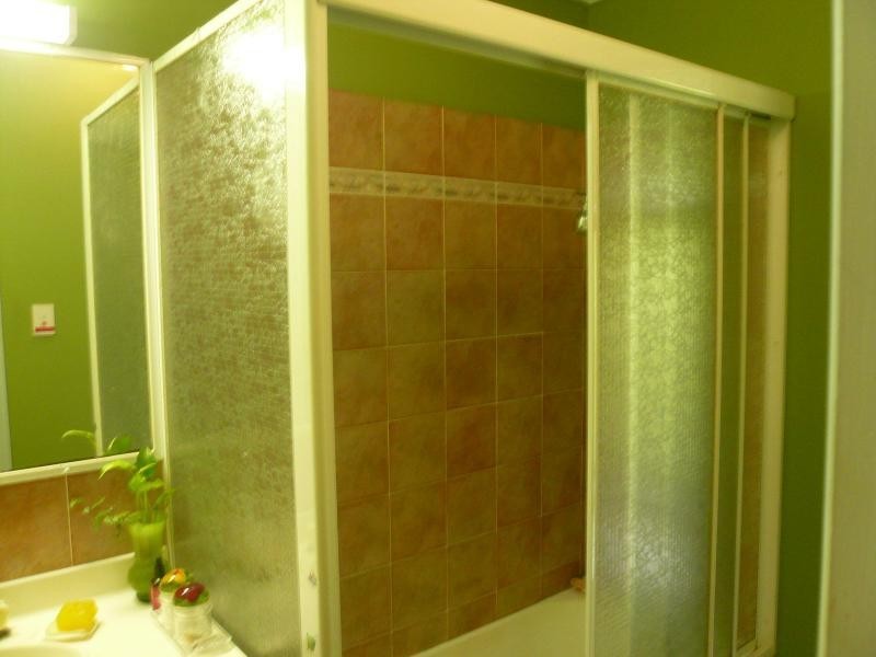 8 Rainbow Avenue, Macleay Island QLD 4184