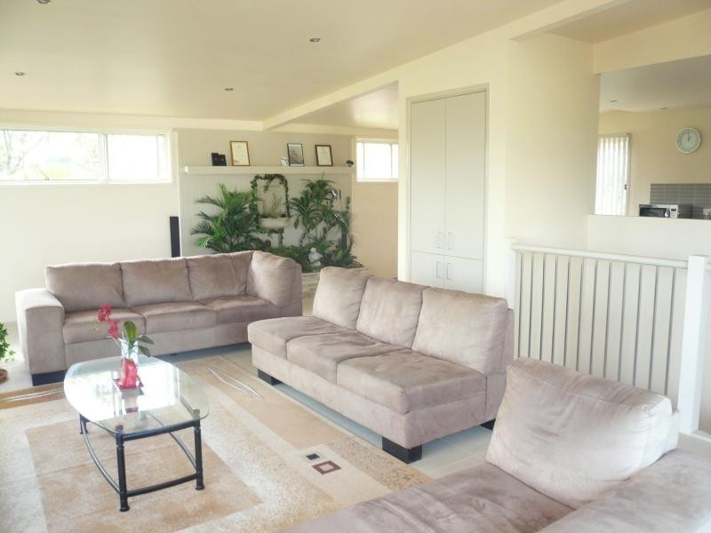 34 Eastbourne Terrace, Macleay Island QLD 4184