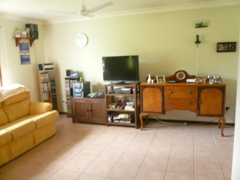 86 Kate Street, Macleay Island QLD 4184