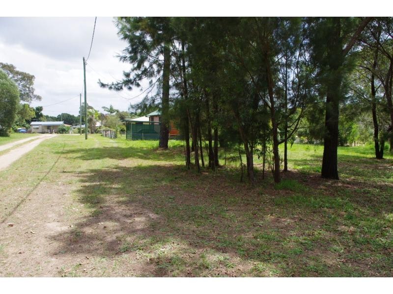 9 Allambie Street, Macleay Island QLD 4184