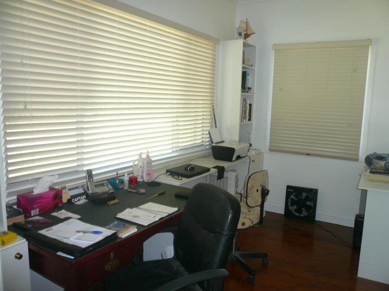 17 Mawson Street, Macleay Island QLD 4184