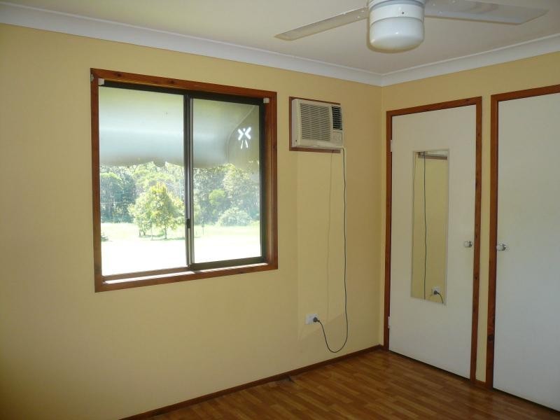 30 Vine Street, Macleay Island QLD 4184