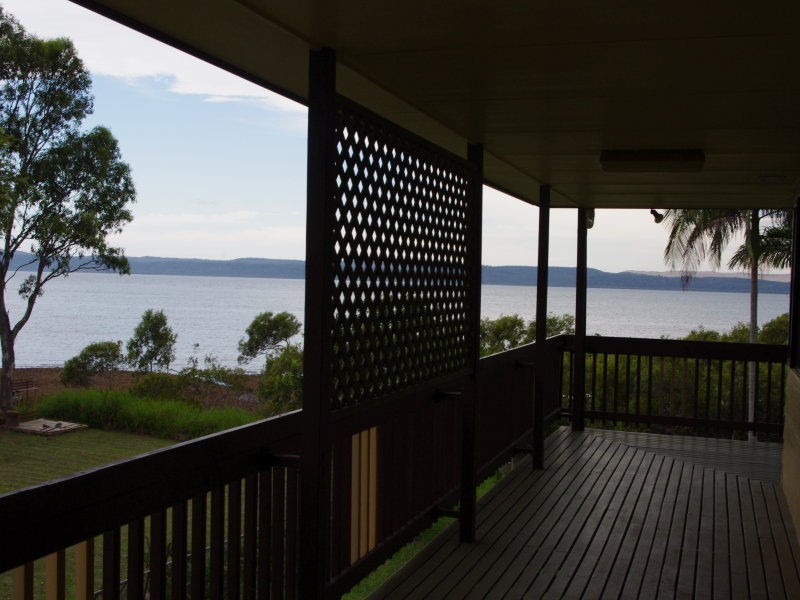 4 Koonwarra Parade, Macleay Island QLD 4184