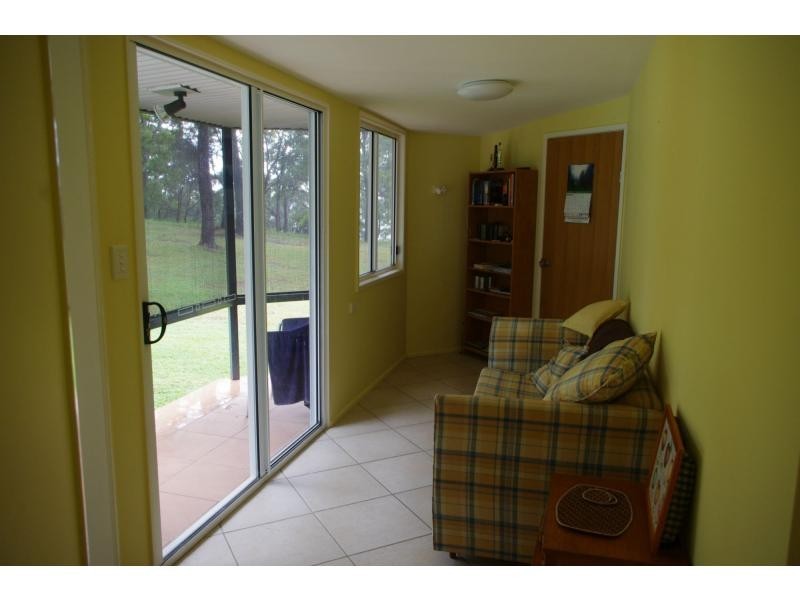 76 Beelong Street, Macleay Island QLD 4184