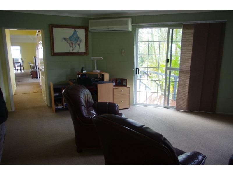 76 Beelong Street, Macleay Island QLD 4184