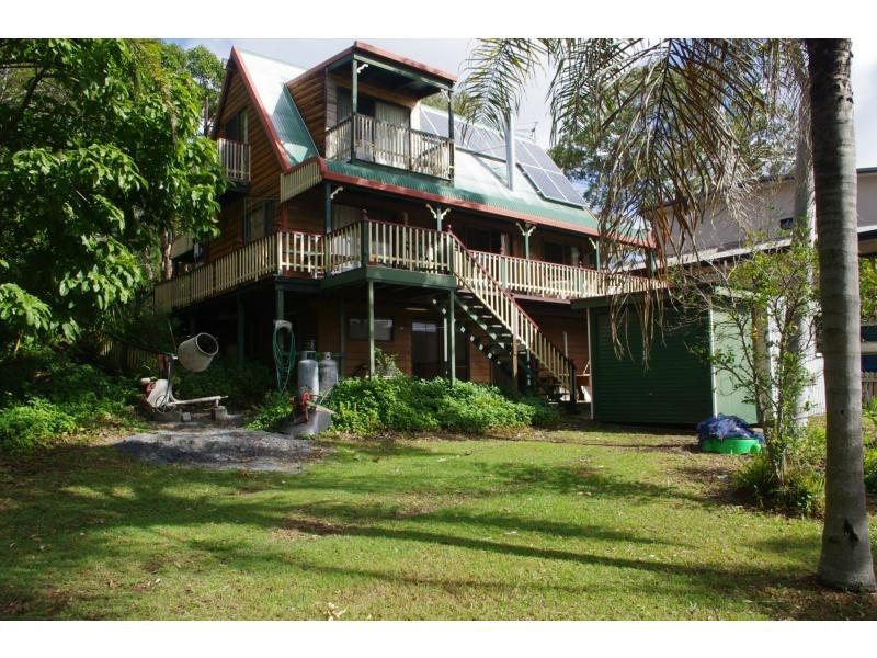 43 Jan Street, Macleay Island QLD 4184