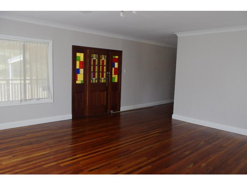 4 Barramundi Street, Macleay Island QLD 4184