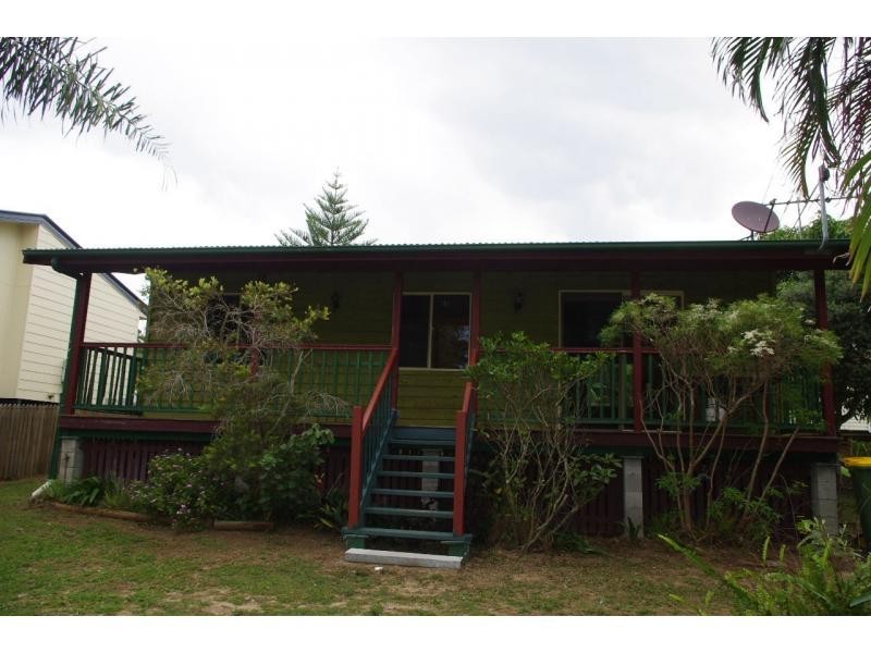 29 Lemontree Drive, Macleay Island QLD 4184