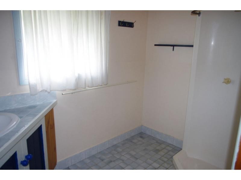 29 Lemontree Drive, Macleay Island QLD 4184