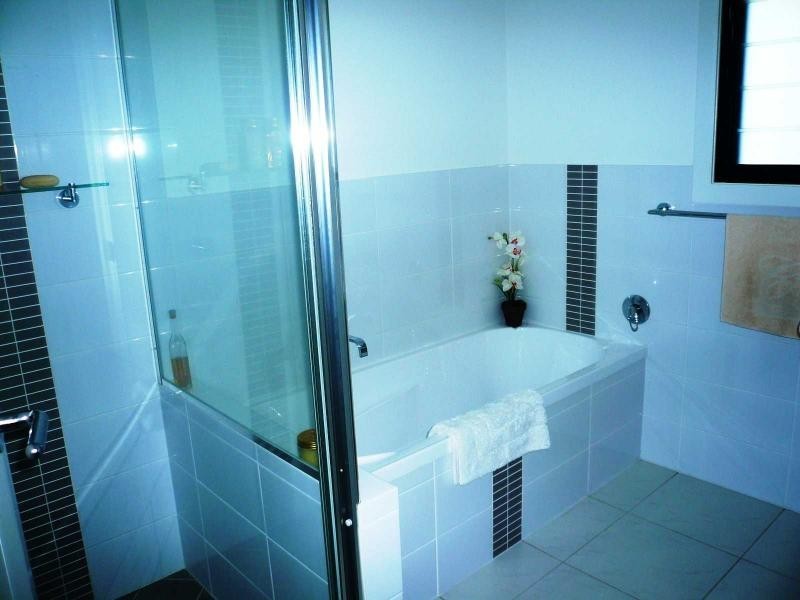 76 Coondooroopa Drive, Macleay Island QLD 4184