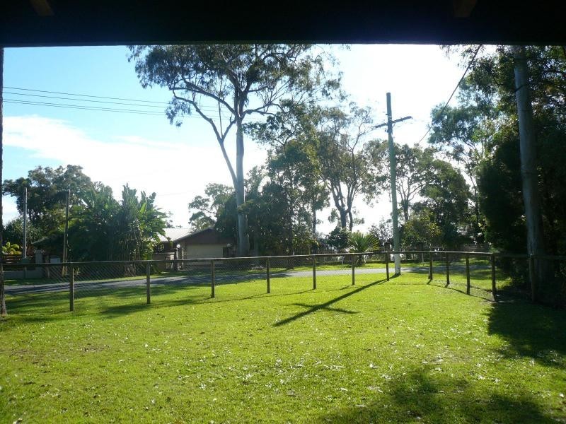 72 Coondooroopa Drive, Macleay Island QLD 4184