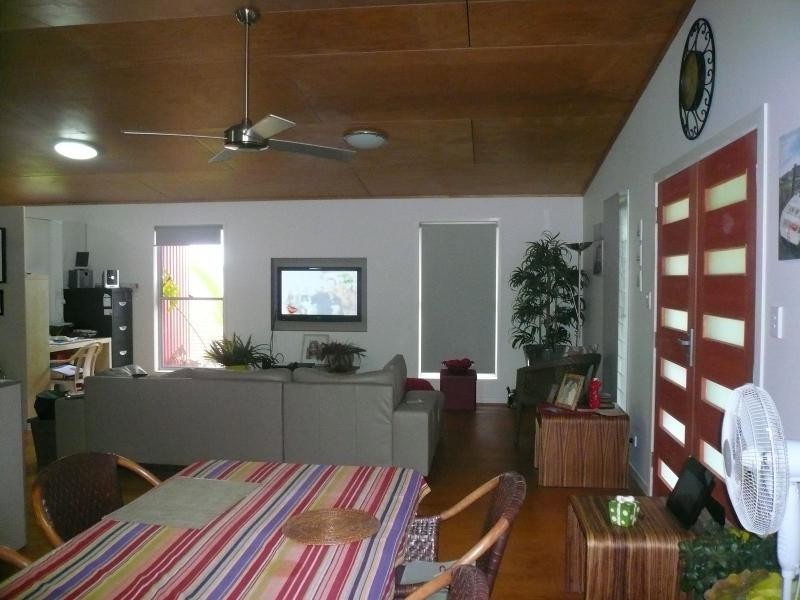 22 Alkira Street, Macleay Island QLD 4184