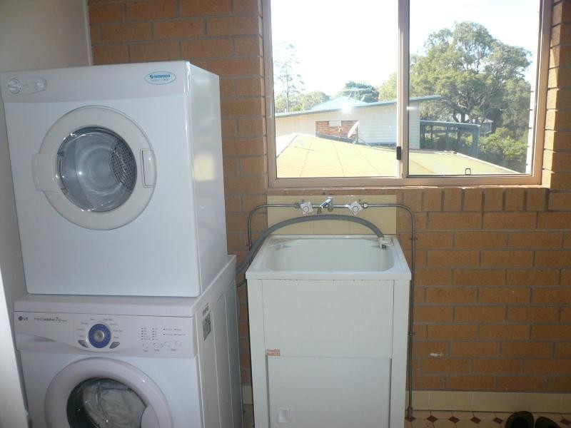 70 Western Road, Macleay Island QLD 4184