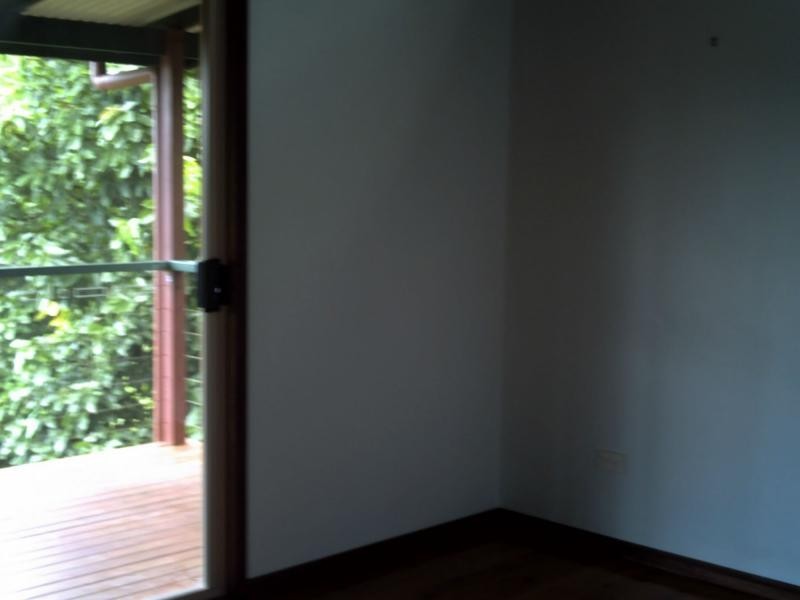 106 High Central Road, Macleay Island QLD 4184
