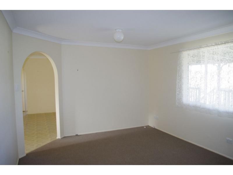 15 Camena Street, Macleay Island QLD 4184