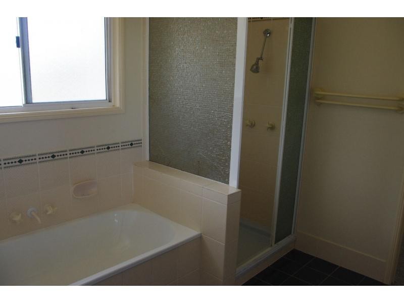 15 Camena Street, Macleay Island QLD 4184