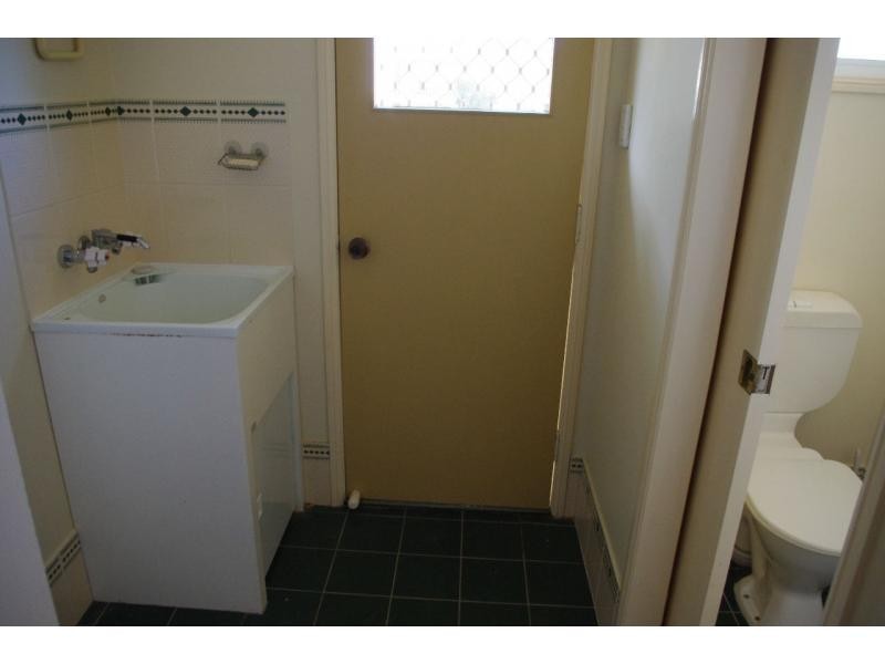 15 Camena Street, Macleay Island QLD 4184