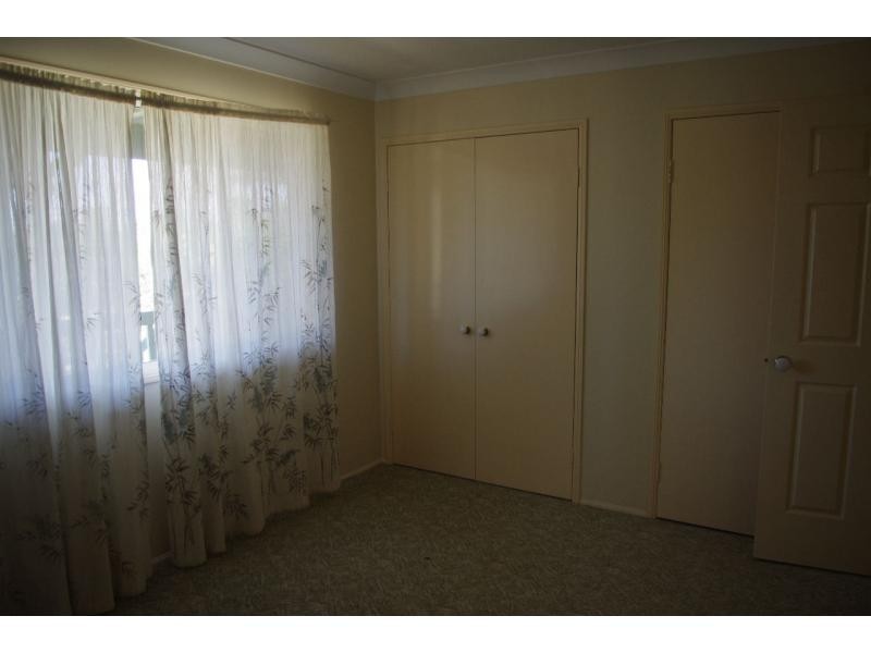 15 Camena Street, Macleay Island QLD 4184