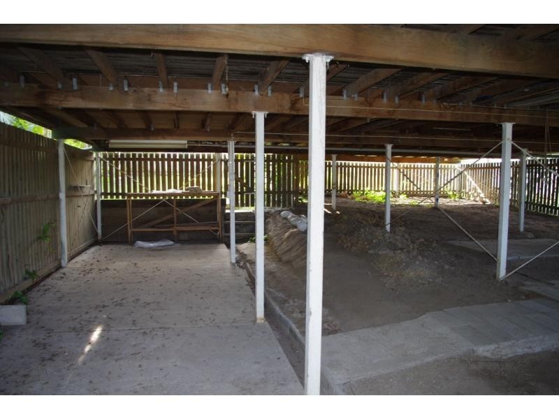 15 Camena Street, Macleay Island QLD 4184