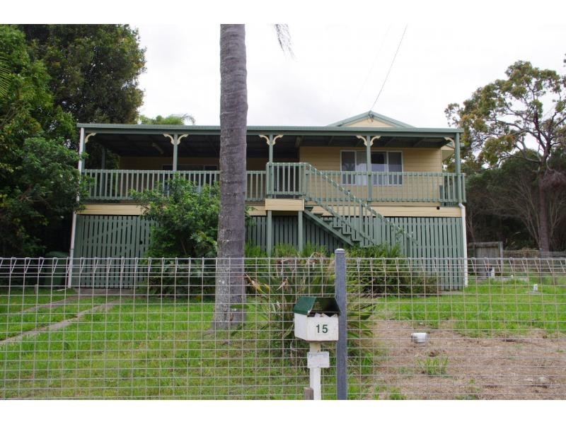 15 Camena Street, Macleay Island QLD 4184